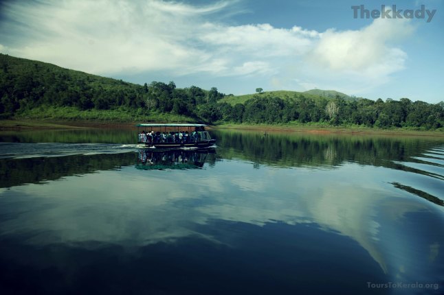 thekkady, thekkady tours, periyar national park, periyar lake